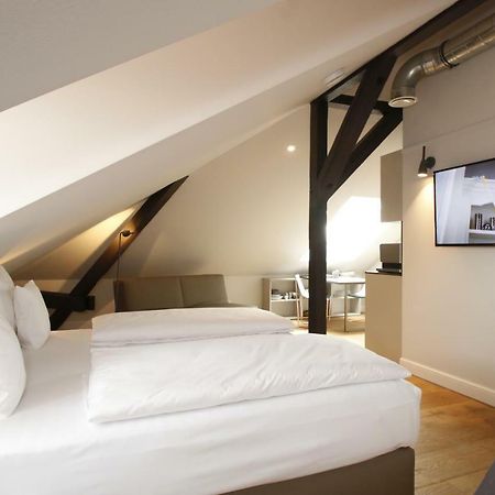 Amelie No 1 Hotel & Appartements 랜다우인더펠즈 외부 사진
